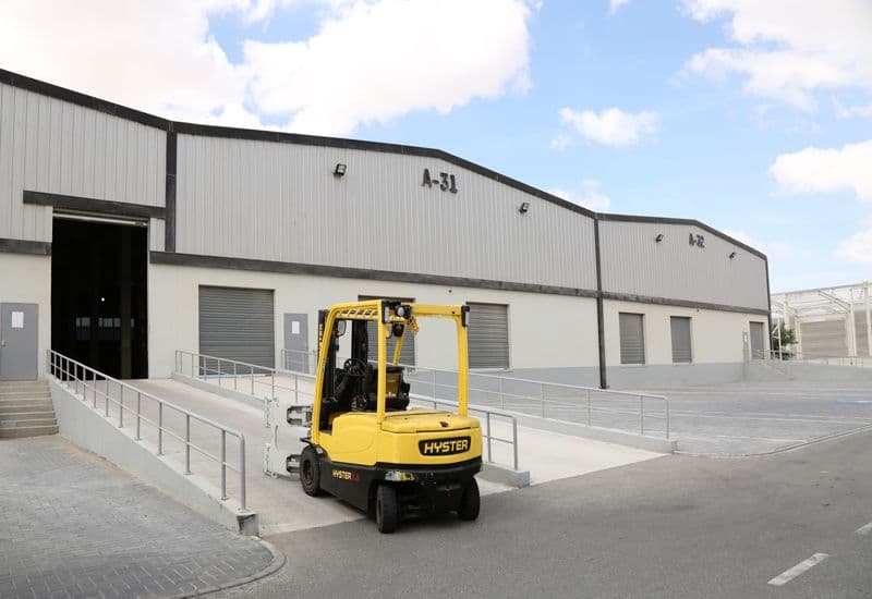 Emirates center, Abudhabi (Office for emirates center Abudhabi)